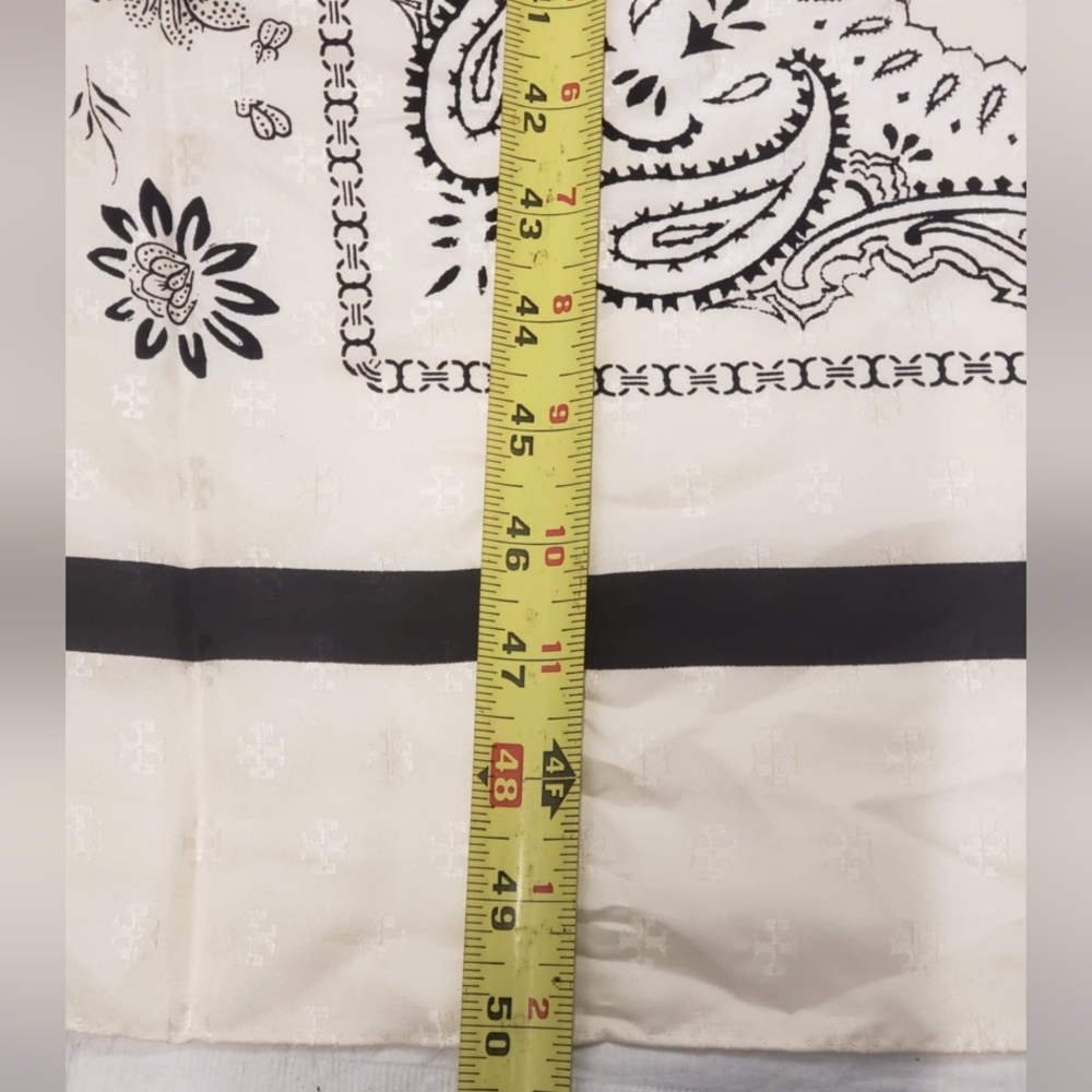 Authentic Tory Burch‎ Patchwork Print Silk  Scarf - Picture 11 of 12